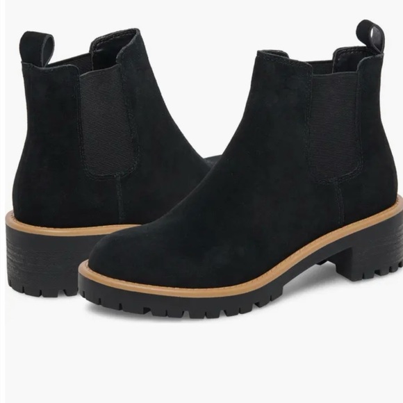 Waterproof Blondo Black Suede Ankle Booties with Tan Sole - Picture 2 of 12